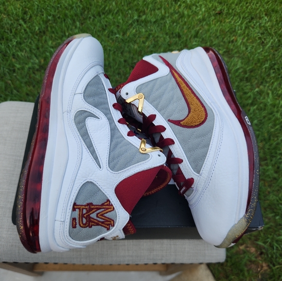 ITEM FOR SALE: Size 8.5 - Nike LeBron 7 MVP 2020  CONDITION: DEAD STOCK- Brand - Picture 11 of 15